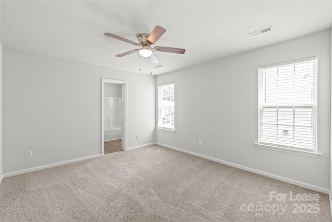 Building Photo - 8818 Sharonbrook Dr
