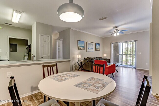 Building Photo - 170 Veracruz Dr