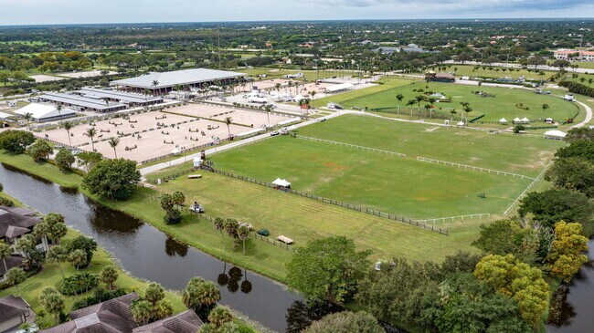 Building Photo - 13321 Polo Club Rd