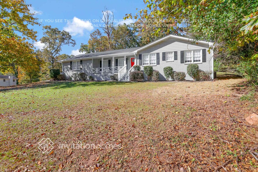 Building Photo - 2865 Castle Dr SW