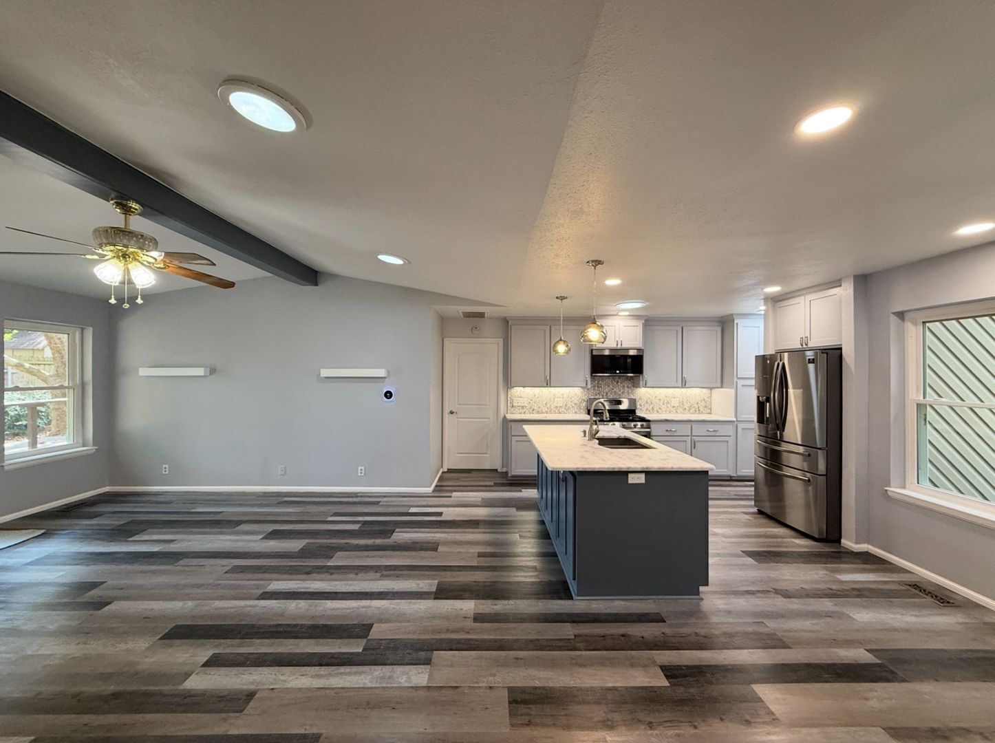 Building Photo - 2103 Park Pl