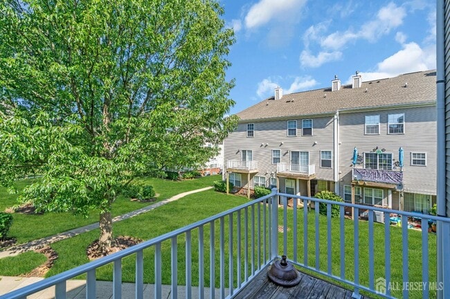 Building Photo - 2211 Timber Ridge Ct