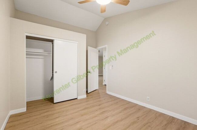 Building Photo - Charming Gilbert Home with Spacious Living & Prime Location