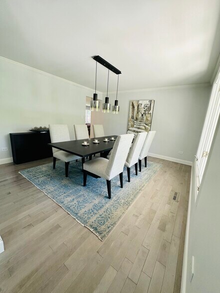 Building Photo - 123 W North St