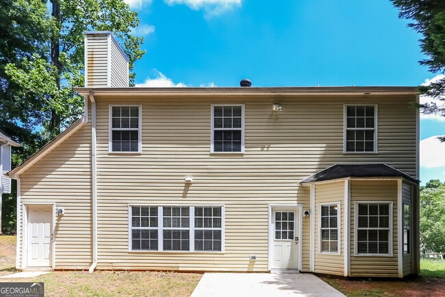 Building Photo - 7470 Royale Ct
