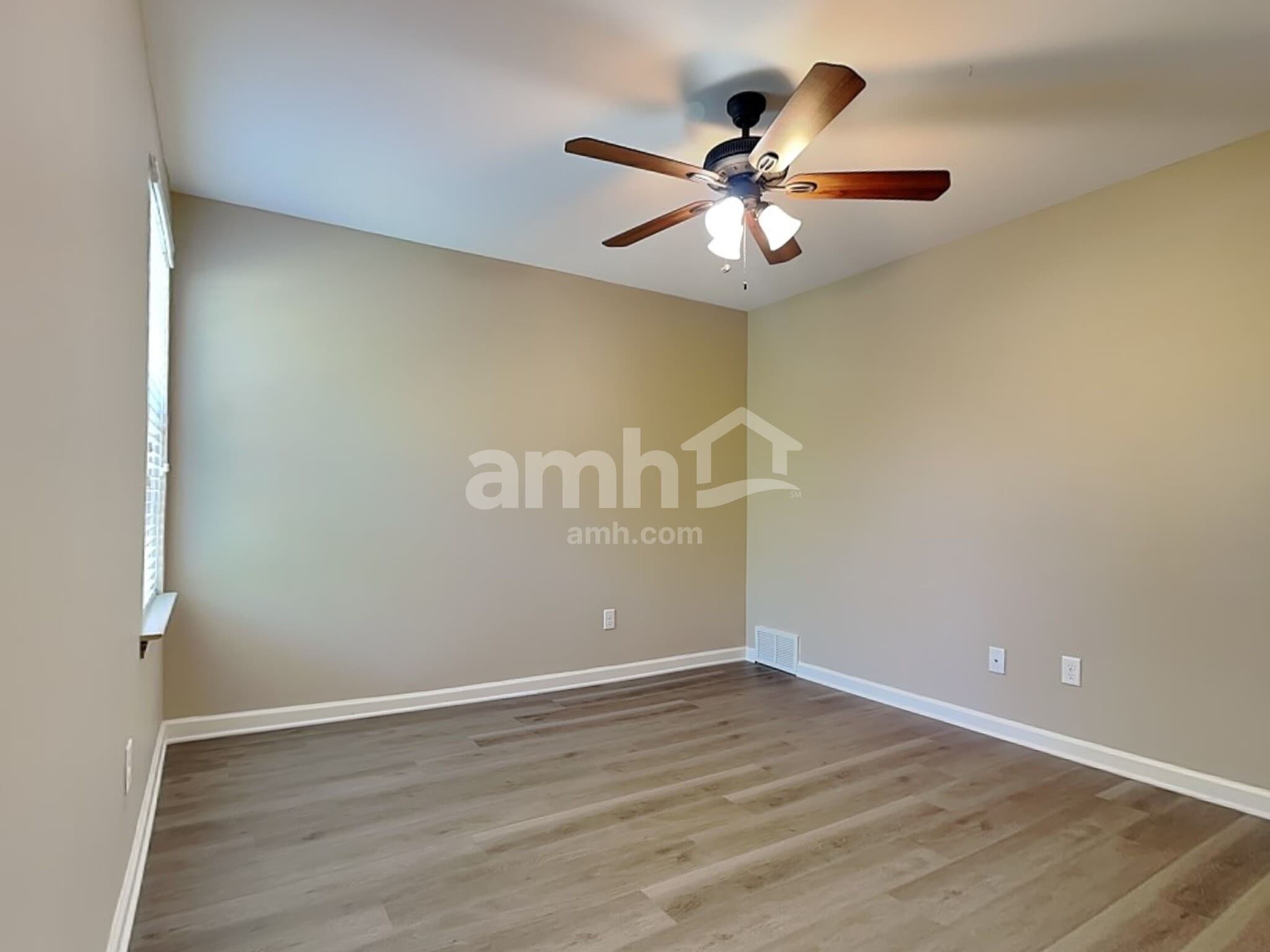Building Photo - 4616 Wedge Hill Dr