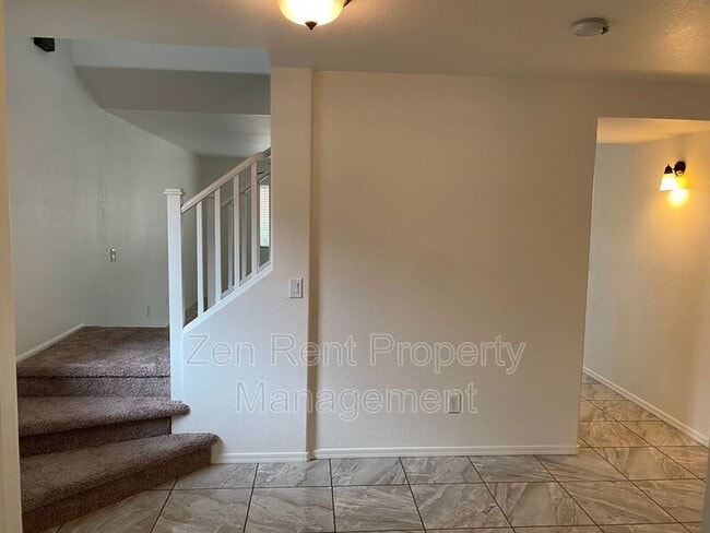 Building Photo - 4150 E Azurite Rd