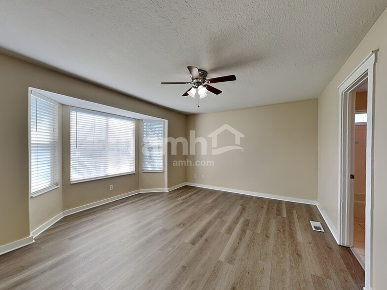 Building Photo - 1659 W 1065 S