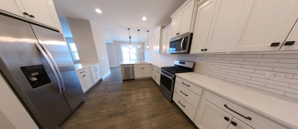 Building Photo - 10725 Clock Tower Dr