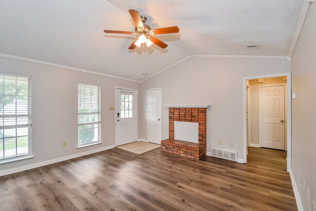 Building Photo - 6845 Dunbarton Dr