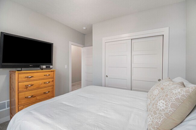 Building Photo - -Live Bold at The Ten – Modern 3BR / 2.5BA Townhome + Elevator