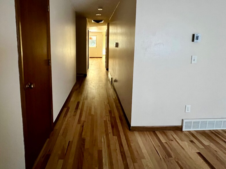 Building Photo - 9440 W 56th Pl