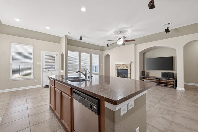 Building Photo - 30072 Willow Walk Lane