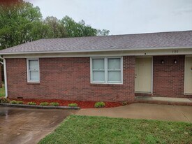 Building Photo - 1730A Flat Rock Rd