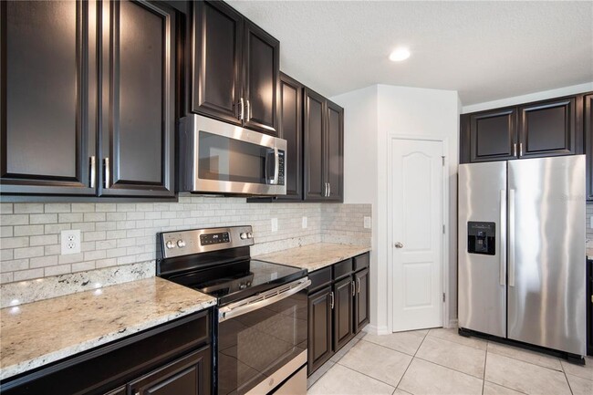 Building Photo - 14233 Poke Ridge Dr