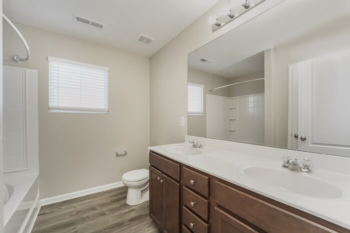 Building Photo - 8707 Balsam Bay Rd
