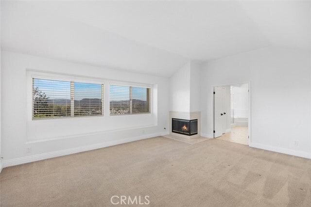 Building Photo - 2 Crystalglen