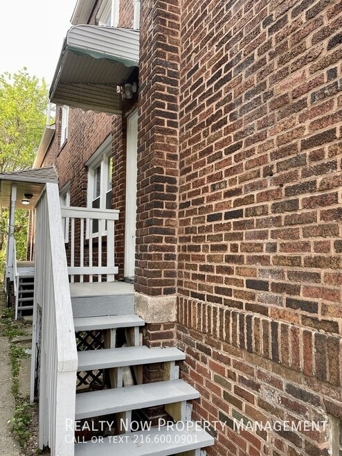 Building Photo - 3540 Trent Ave