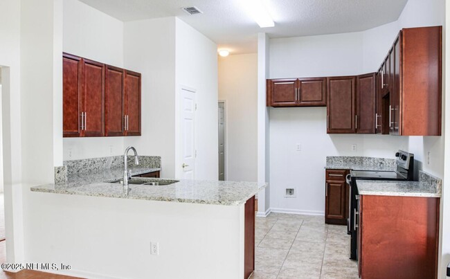 Building Photo - 15517 Turkoman Cir