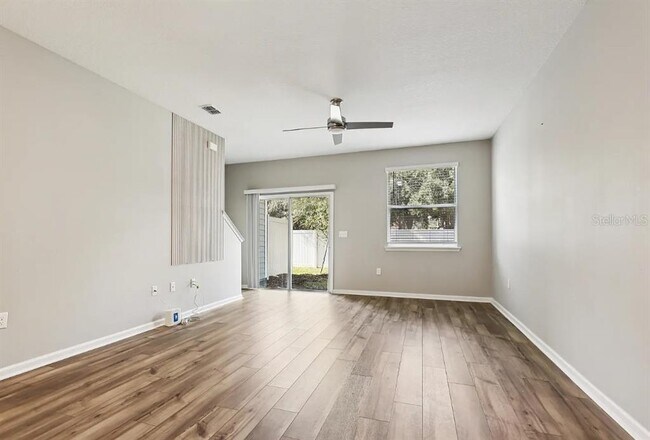 Building Photo - 11748 Beardgrass Wy