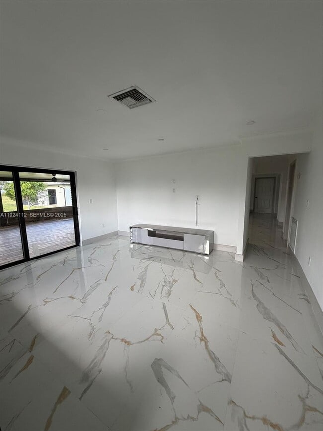 Building Photo - 25800 SW 214th Ave