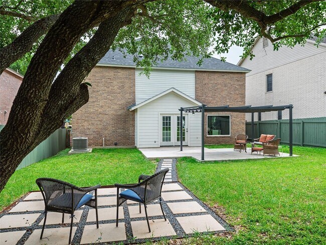 Building Photo - 11224 Pickard Ln