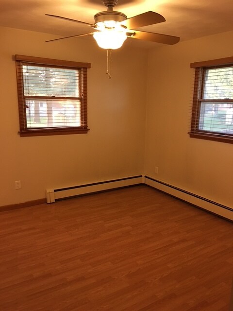 Building Photo - 718 S East St