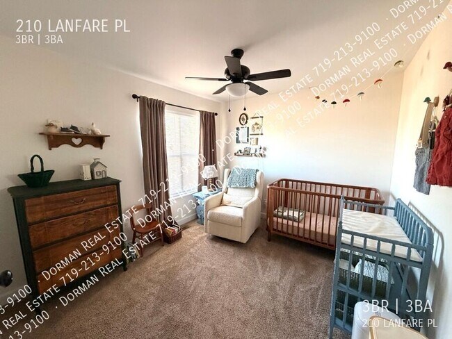 Building Photo - 210 Lanfare Pl