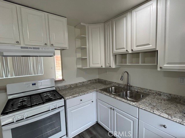 Building Photo - 45521 Sunset Ln