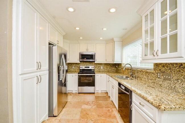 Building Photo - 14023 Wheatbridge Dr