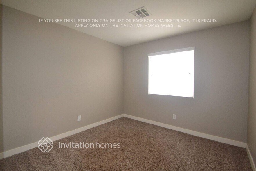 Building Photo - 9549 Cactus Club Dr