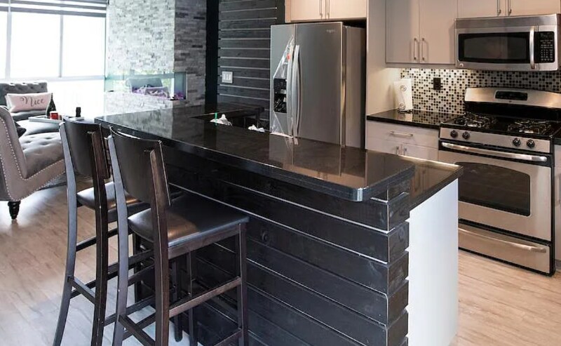 Building Photo - 969 Sigsbee St