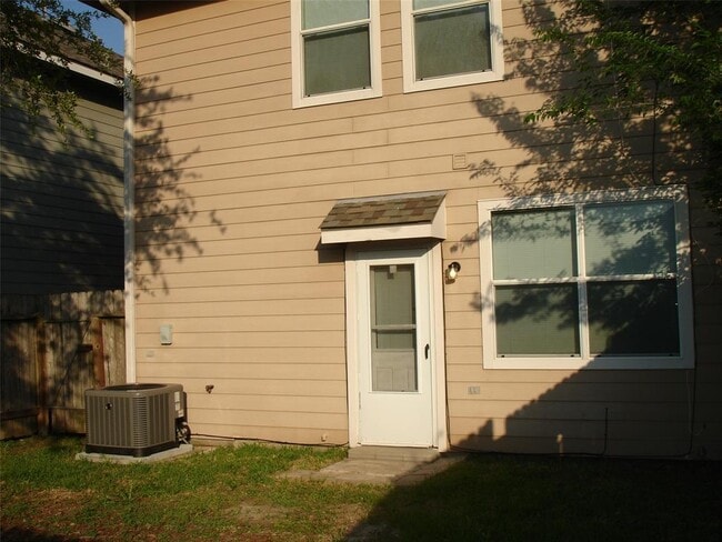 Building Photo - 11843 Keystone Spring Way