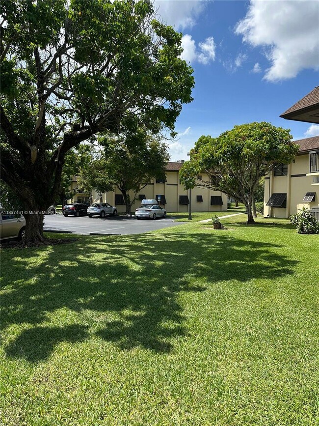 Building Photo - 7965 SW 86th St