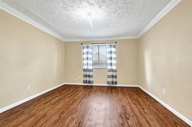 Building Photo - 8639 Pearl Point St