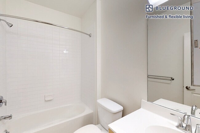 Building Photo - 27 Barker Ave