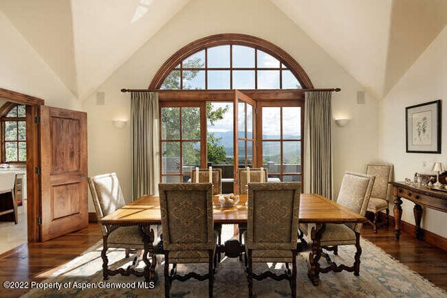 Building Photo - 650 Pioneer Springs Ranch Rd