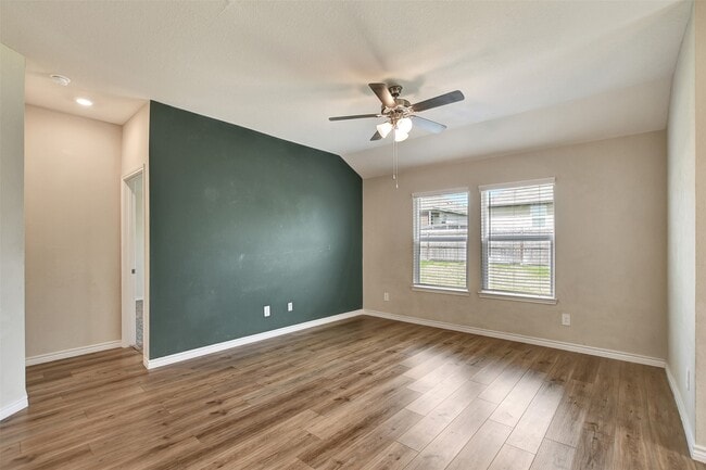 Building Photo - 1006 Fannin St