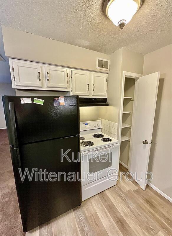 Building Photo - 1320 N 1st St