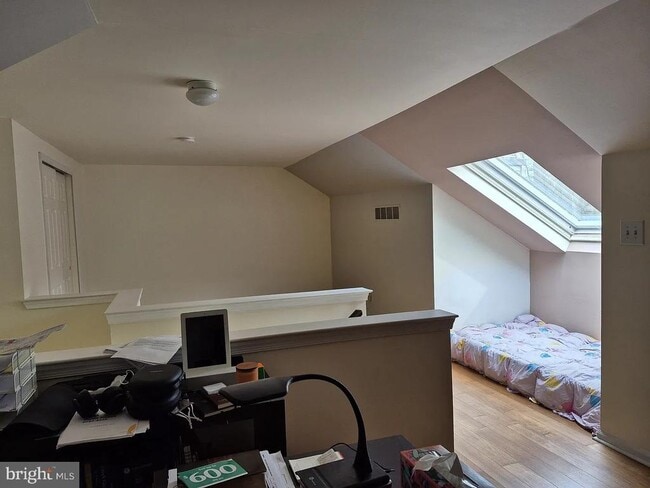 Building Photo - 262 Tulip Tree Ct