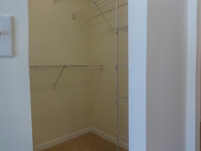 Building Photo - 1613 SW Carillo Ave
