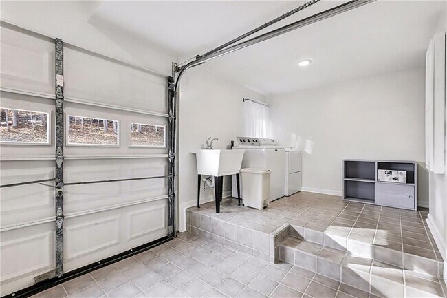 Building Photo - 241 Nacoochee Dr