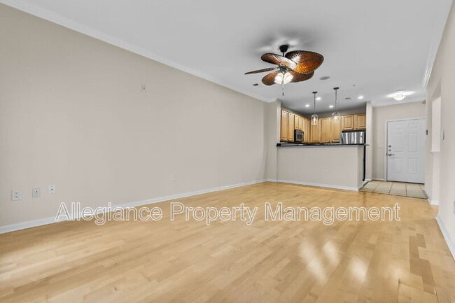 Building Photo - 12000 Market St