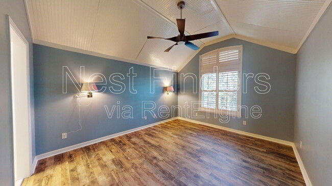 Building Photo - 1334 Charter Ct