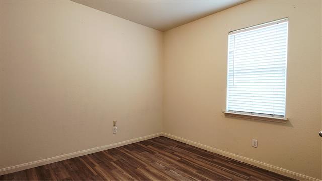 Building Photo - 333 Cedar Crk Dr