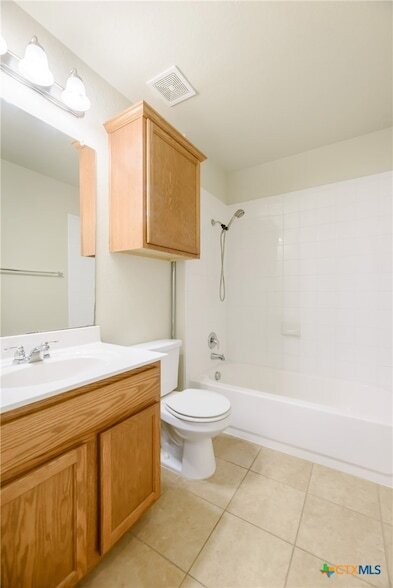 Building Photo - 1048 Lilac Wind