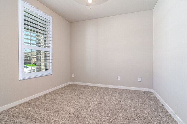 Building Photo - 6511 Supreme Ct
