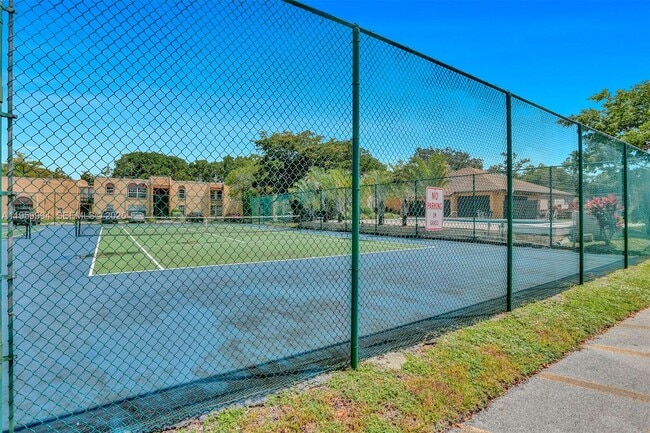 Building Photo - 4211 NW 19th St