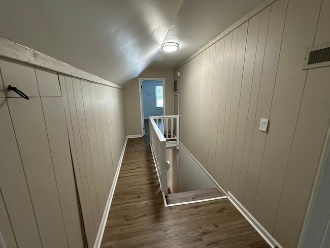 Building Photo - 958 Winburn Dr