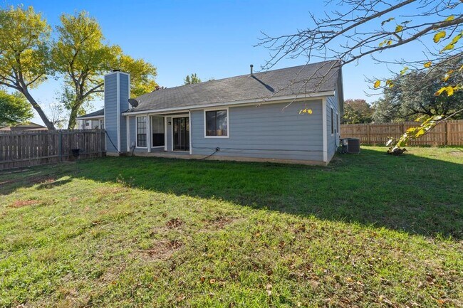 Building Photo - 707 Brookside Pass